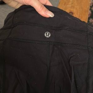 Lululemon black Skinny Groove leggings, size 4 (retired style!)